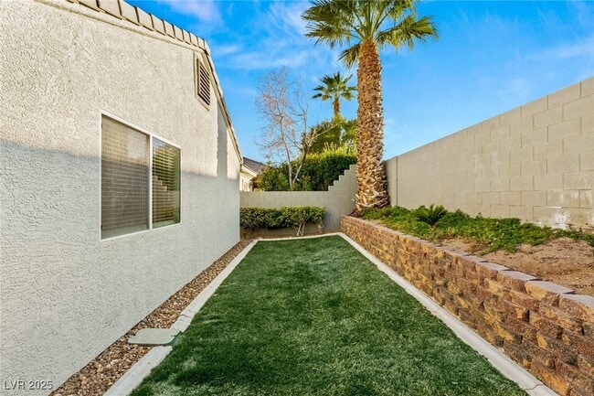 Building Photo - 2721 Willow Basket Ln