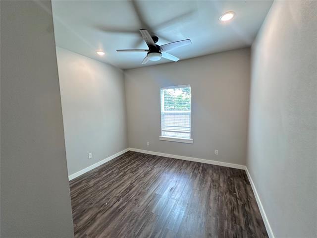 Building Photo - 2903 Carpenter Ave