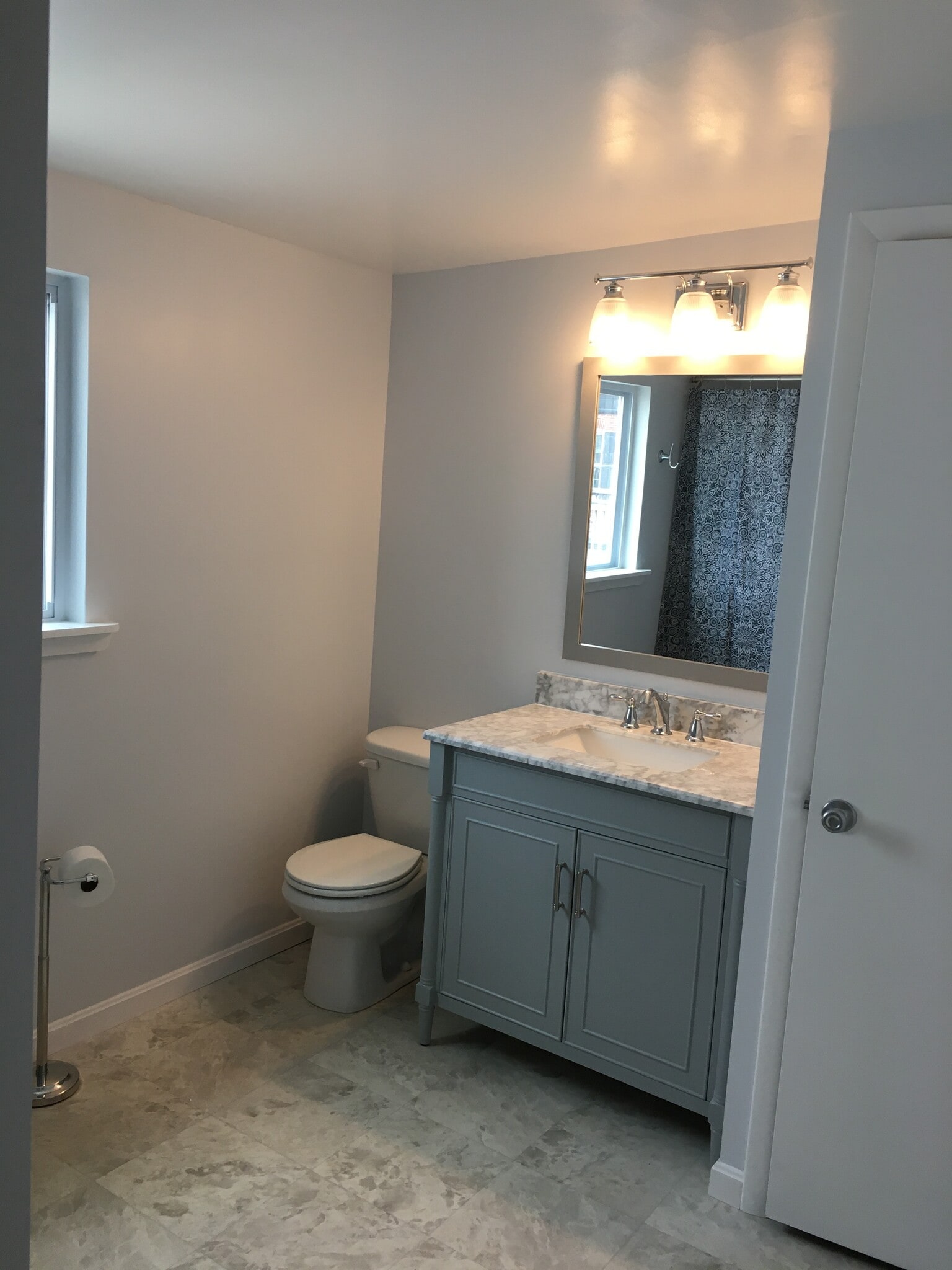 Bath 1 - 2824 Odonnell St