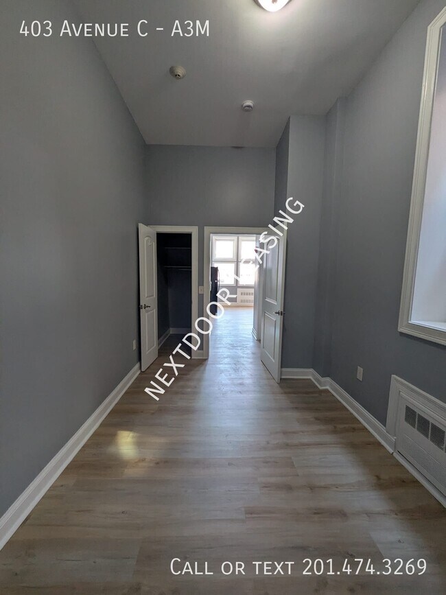 Building Photo - 403 Avenue C