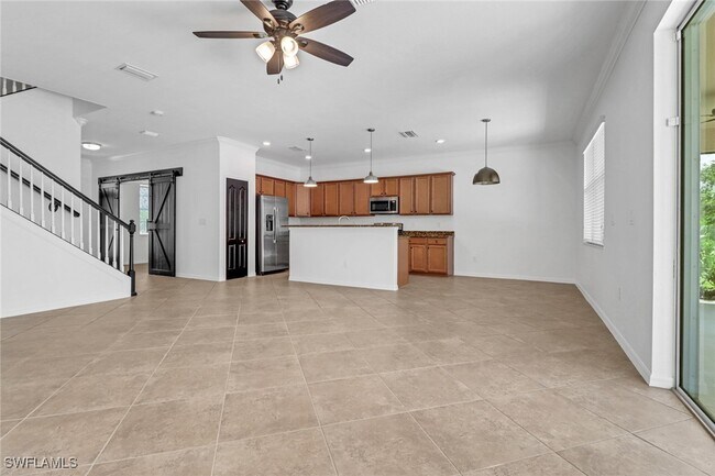 Building Photo - 2362 Heydon Cir E
