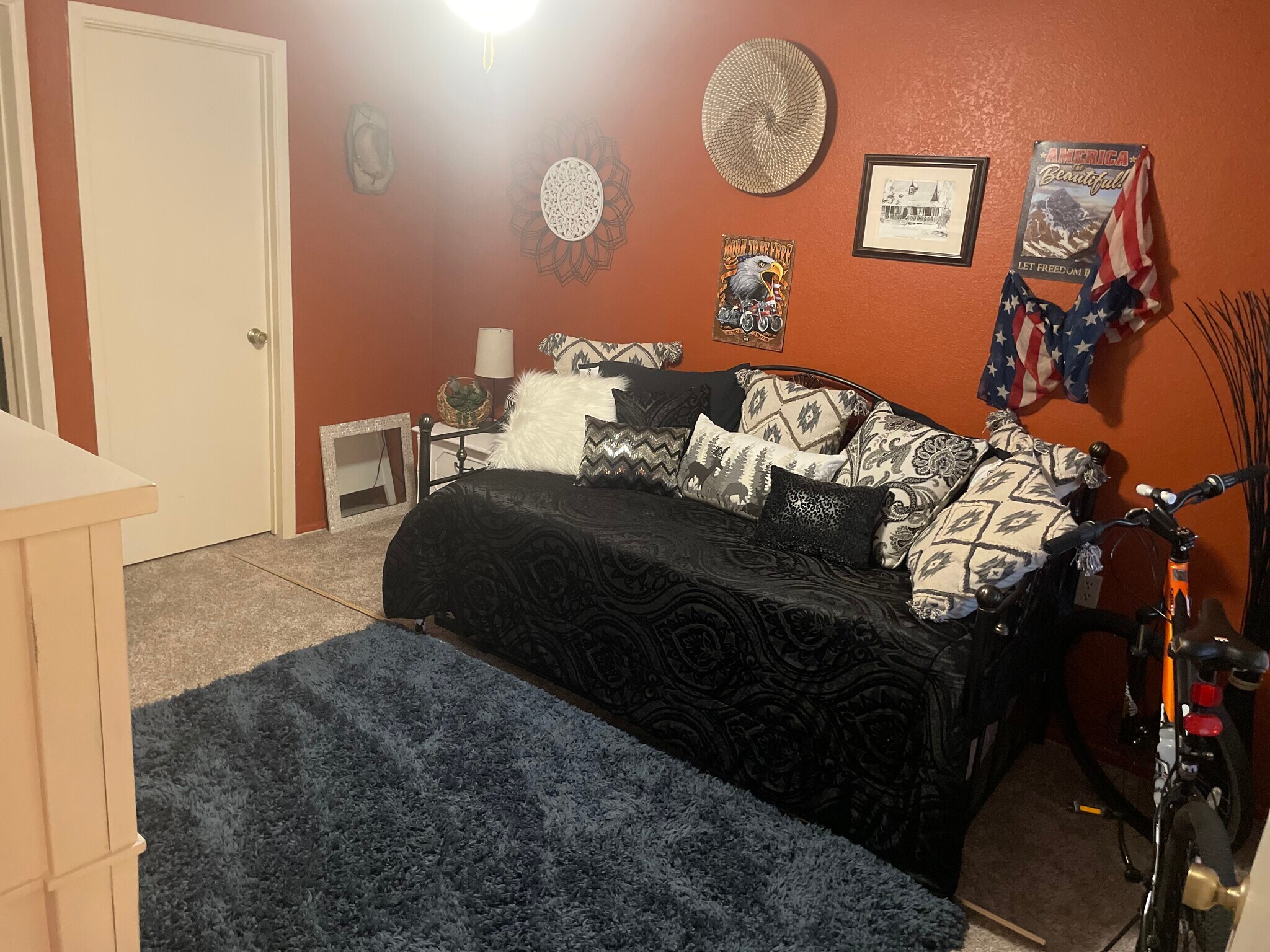 Building Photo - 14300 W Bell Rd