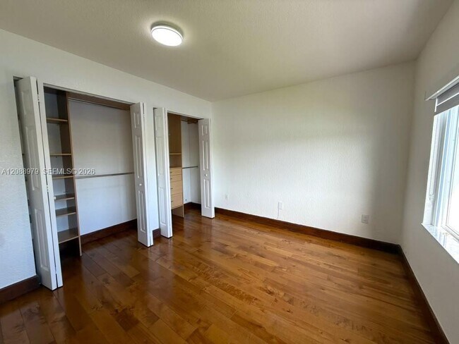 Building Photo - 11462 NW 69th Terrace