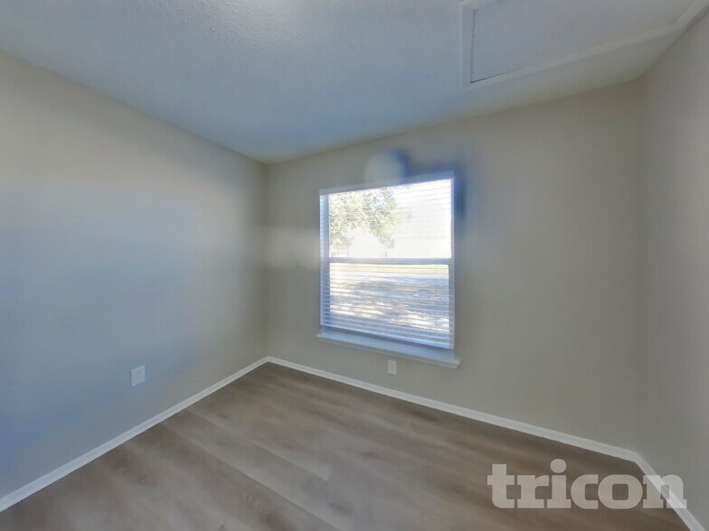 Building Photo - 1236 Sweet Gum Dr