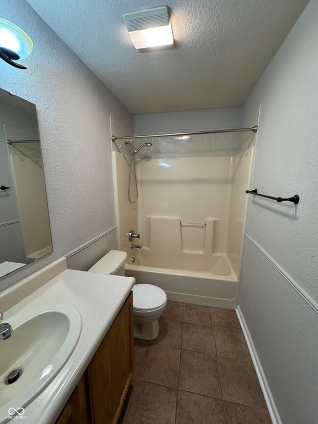 Building Photo - 4630 Welton St