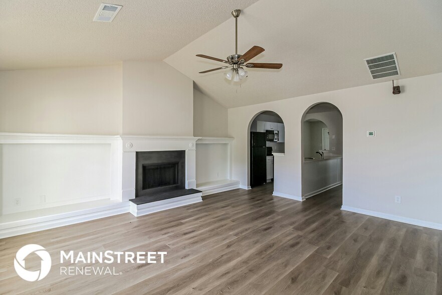 Building Photo - 3766 Hudson Ct