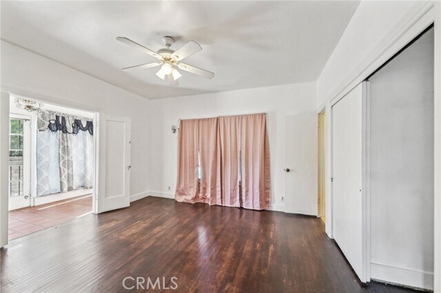 Building Photo - 3098 N Arrowhead Ave