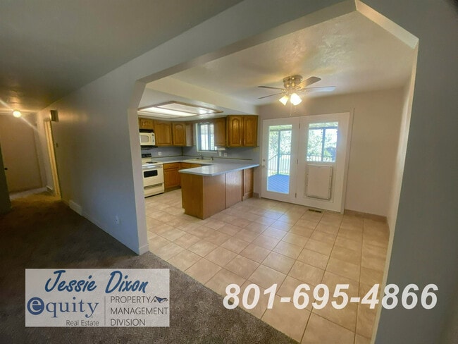 Building Photo - 5136 1250 W