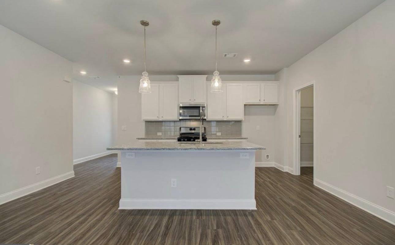 Building Photo - 3682 Dover Run Ln
