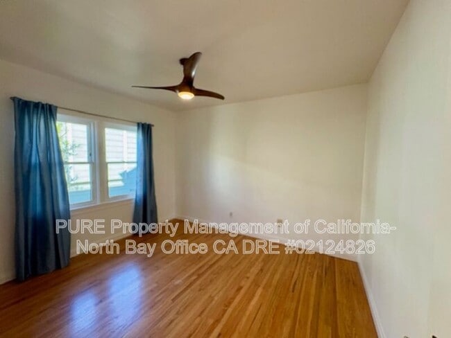 Building Photo - 400 Upham St