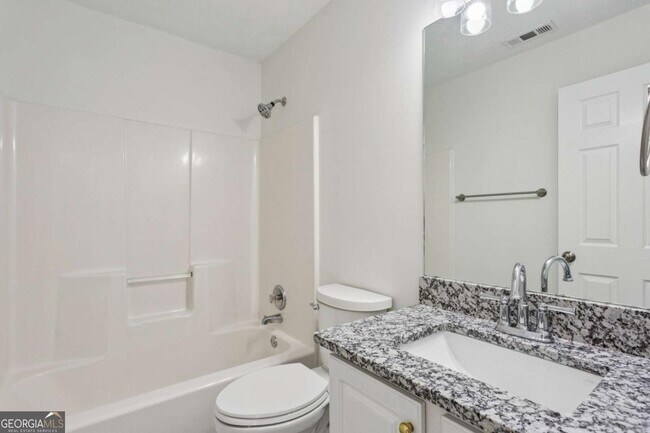 Building Photo - 300 Carrington Way