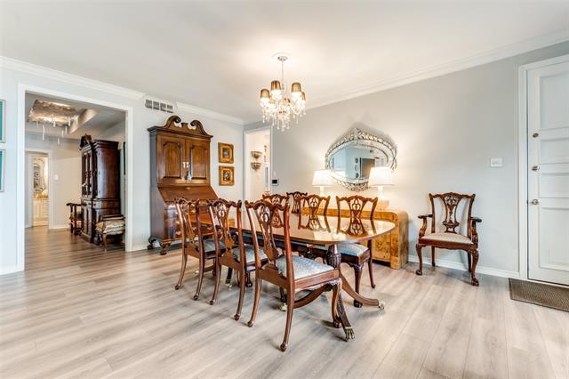 Building Photo - 6306 Bandera Ave