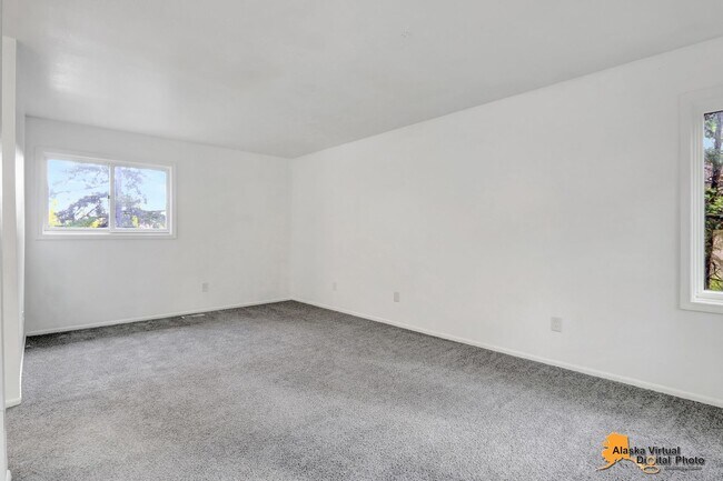 Building Photo - 12636 Silver Fox Ln