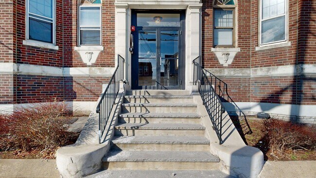 Building Photo - 52 Clark Ave