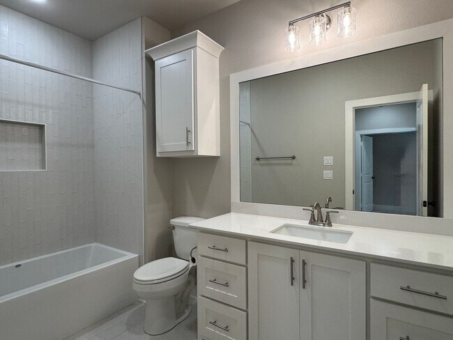Building Photo - 7110 Alexander Dr