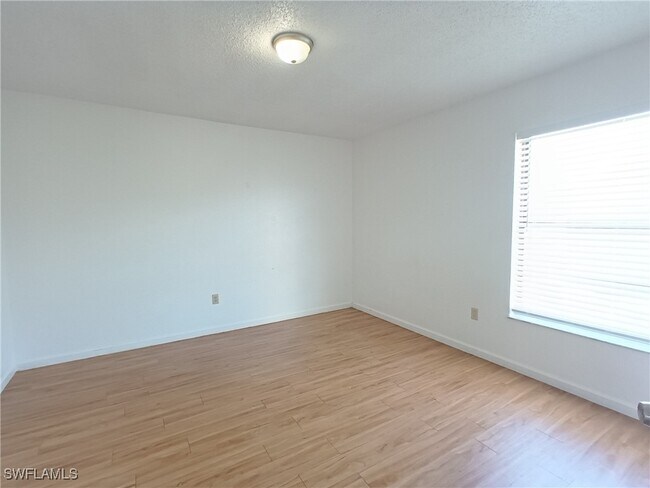 Building Photo - 4440 Orchid Blvd