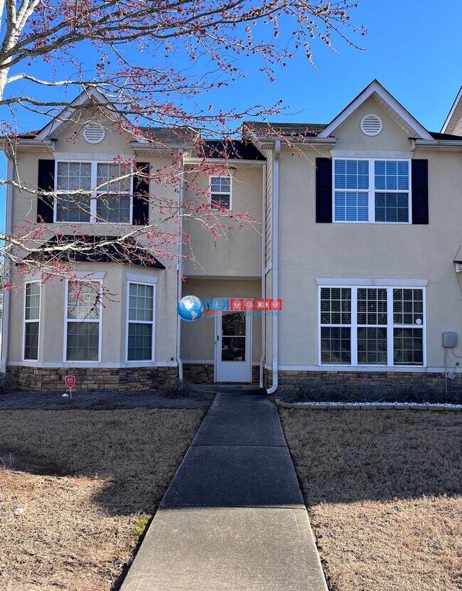 Building Photo - Nice townhome in Jonesboro