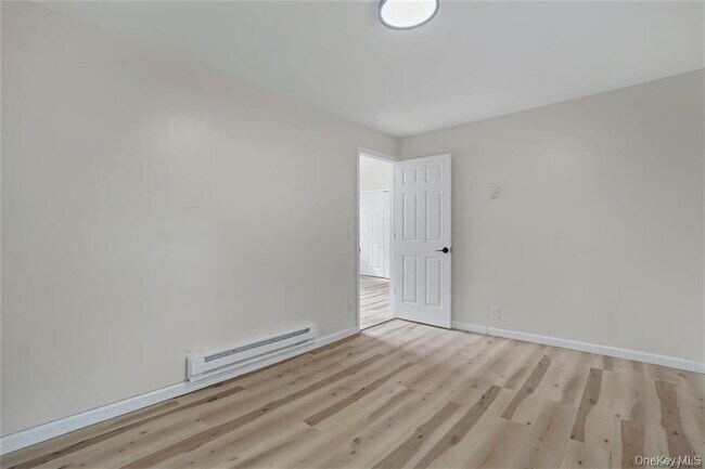 Building Photo - 246 Orchard Dr