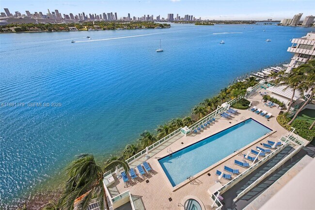 Building Photo - 650 West Ave