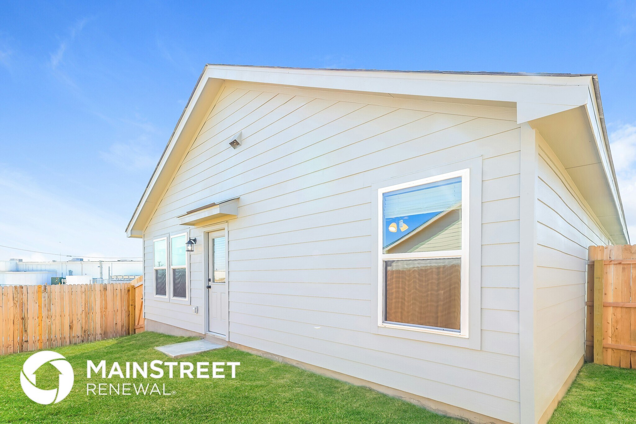 Building Photo - 8511 Bunting Pl