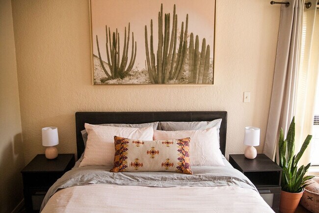 Building Photo - 7607 E Callisto Cir