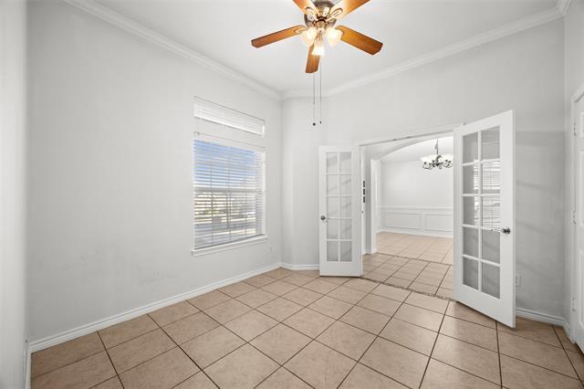 Building Photo - 2217 Trickling Creek Dr