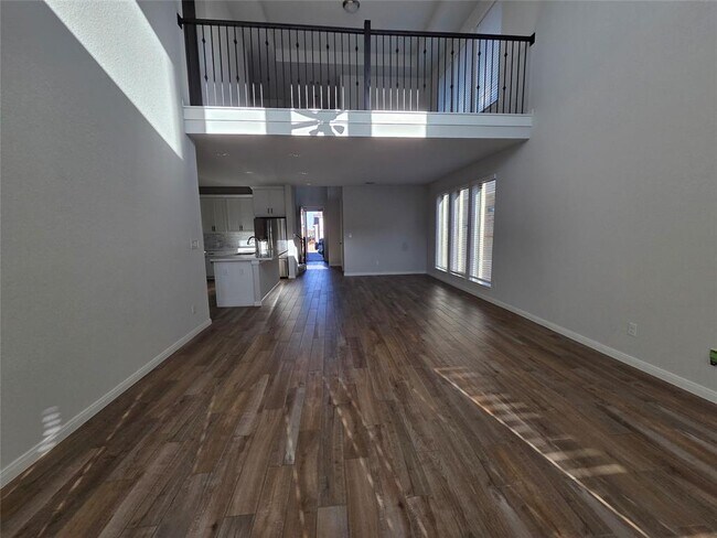 Building Photo - 221 Bauer Lp