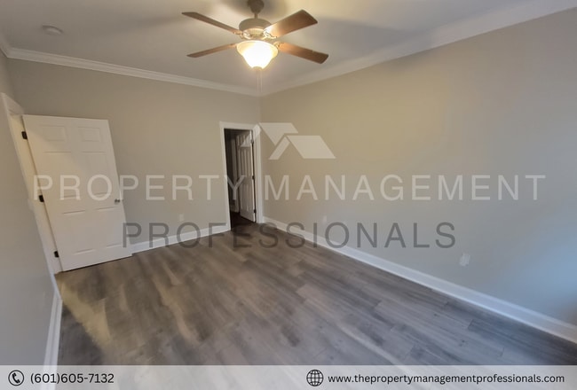 Building Photo - Tranquil Haven for Rent in Charming Brandon!