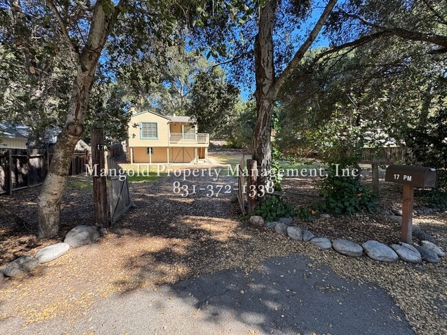 Primary Photo - Charming 1-Bed 1-Bath Home with Bonus Room...