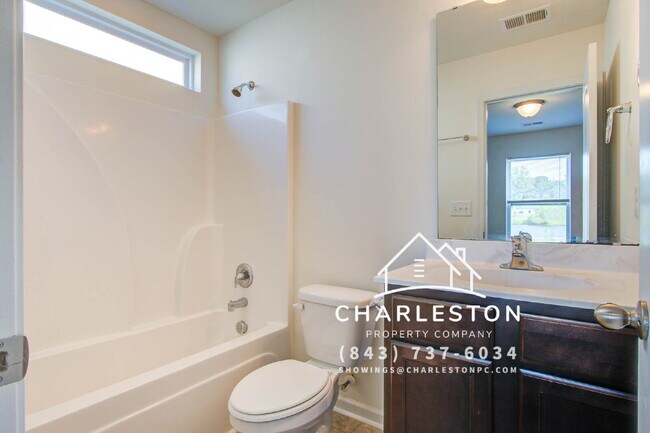 Building Photo - 183 Brittondale Rd