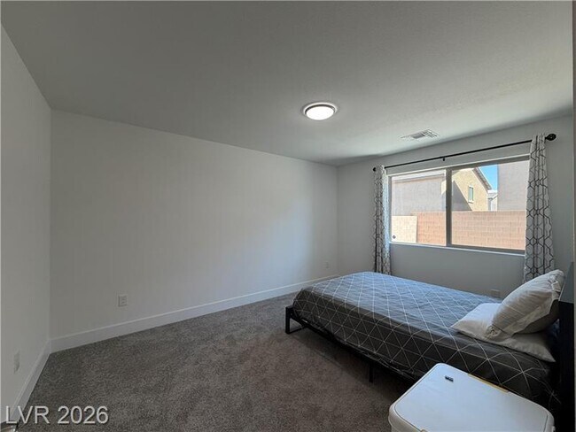 Building Photo - 7346 Pioneer Way