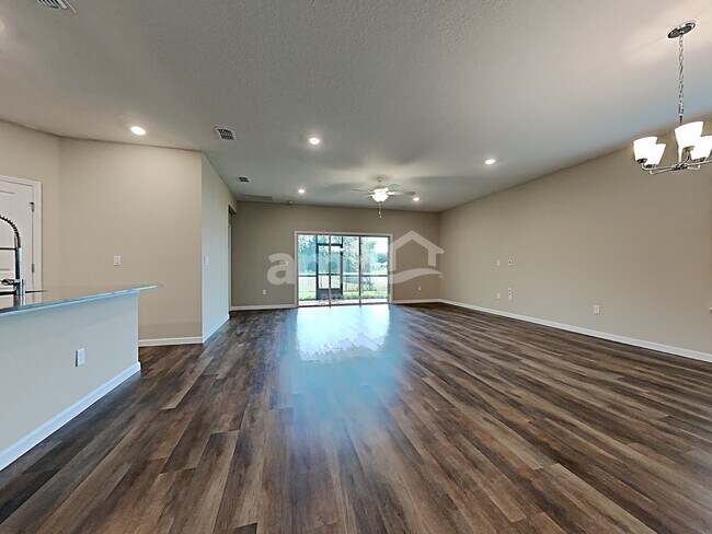 Building Photo - 69 Edge Park Trl