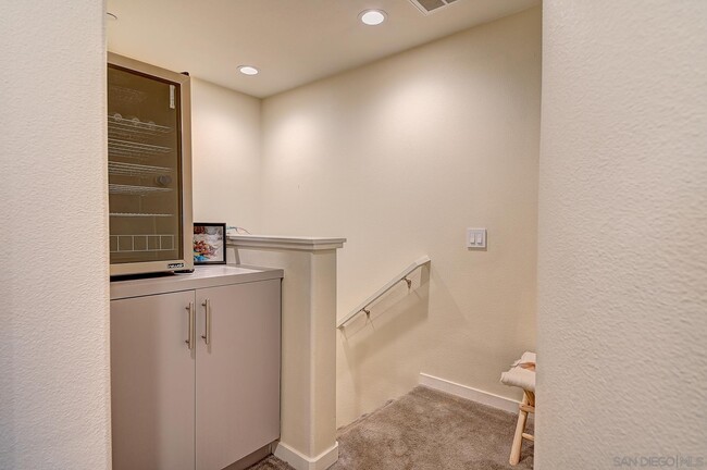 Building Photo - 10572 Acorn Pl