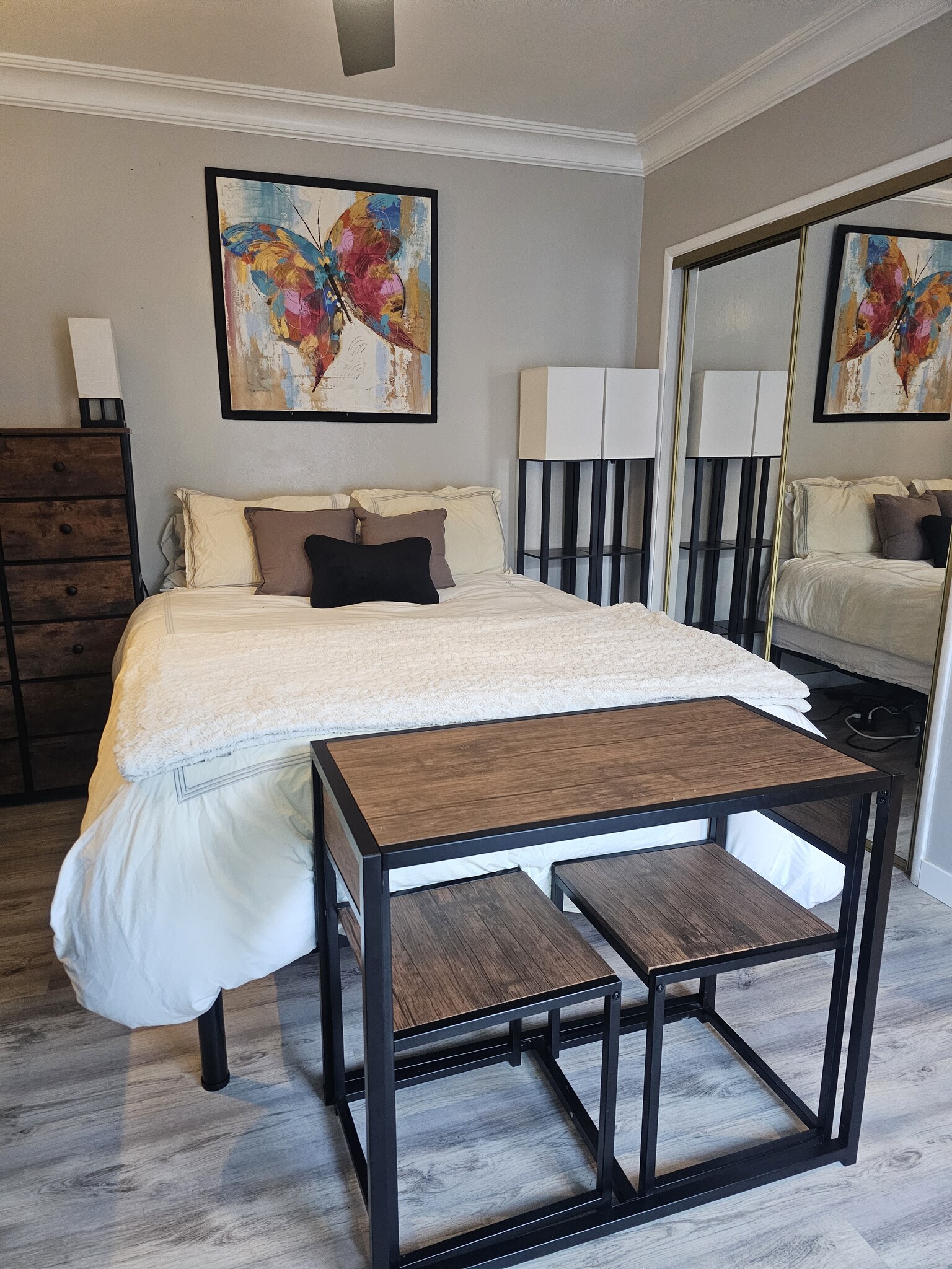 Building Photo - 11314 Malat Way