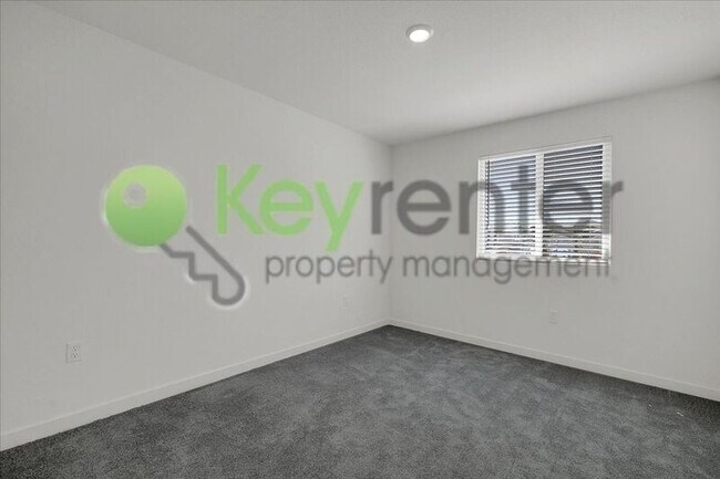 Building Photo - 8112 Monkeyflower Wy
