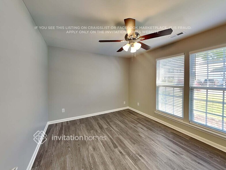 Building Photo - 6311 Trevor Simpson Dr