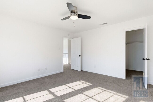 Building Photo - 2009 Sandberg Dr