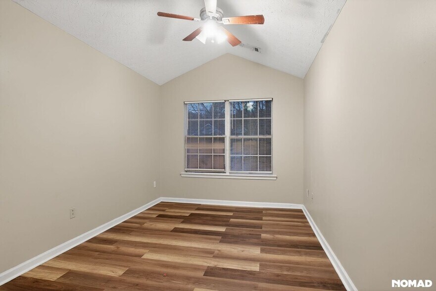 Building Photo - 2808 Vining Ridge Terrace