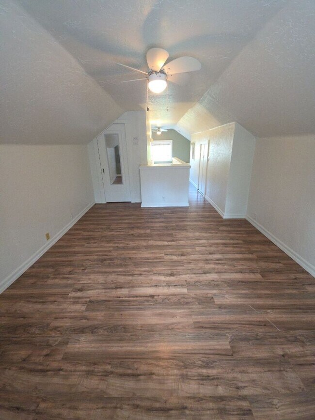 Building Photo - Central Lakeport 3-Bedroom Home