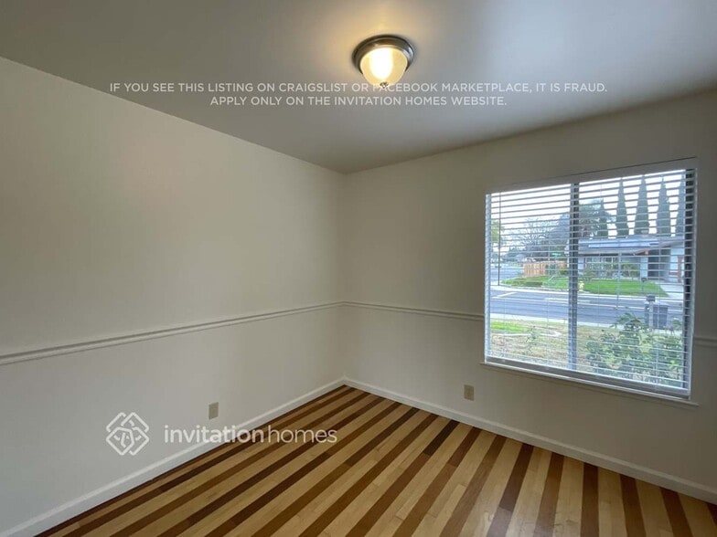 Building Photo - 2875 Georgia Dr