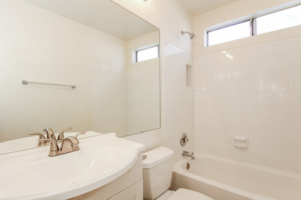 Building Photo - 19643 N 12th Pl