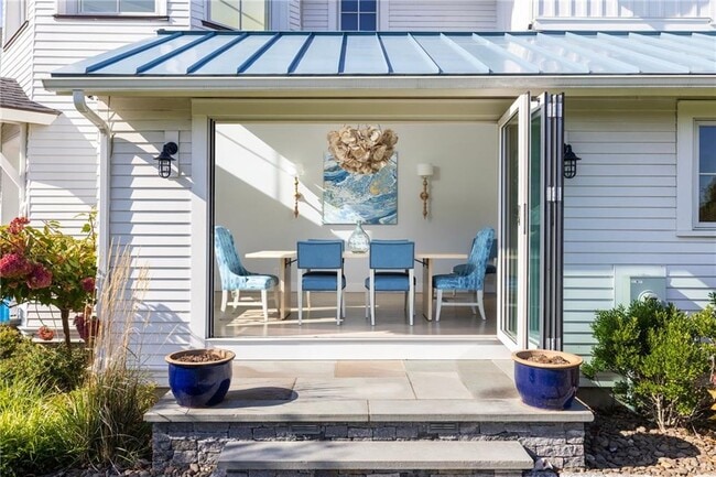 Building Photo - 46 Carnegie Heights Dr