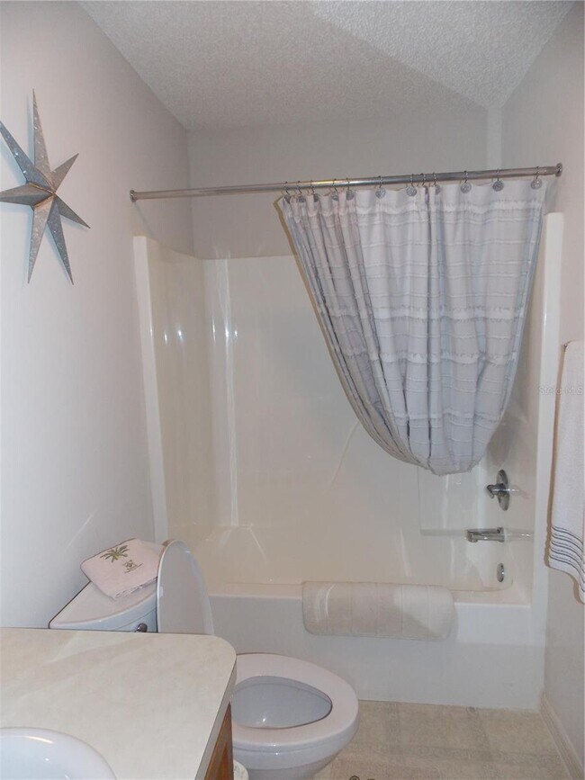 Building Photo - 1256 Camero Dr