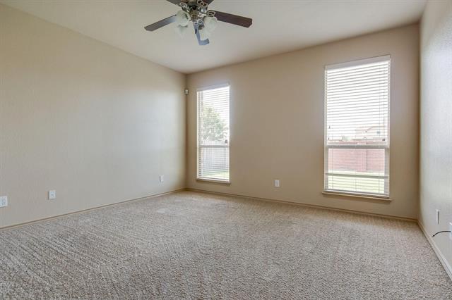 Building Photo - 3237 Buckthorn Ln