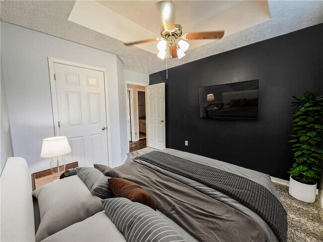 Building Photo - 116 Crossroads Estate Dr