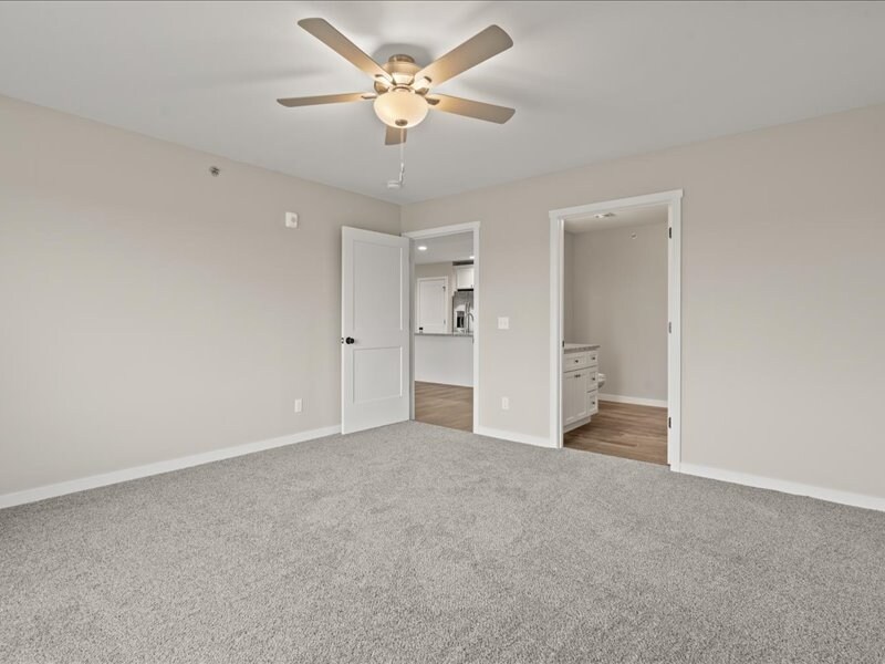 Building Photo - 7036 Crosvik Ct