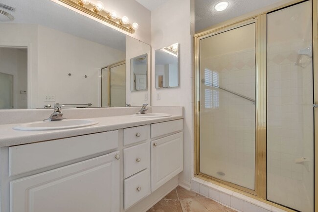 Building Photo - NE Tallahassee Home in the Villages at Maclay