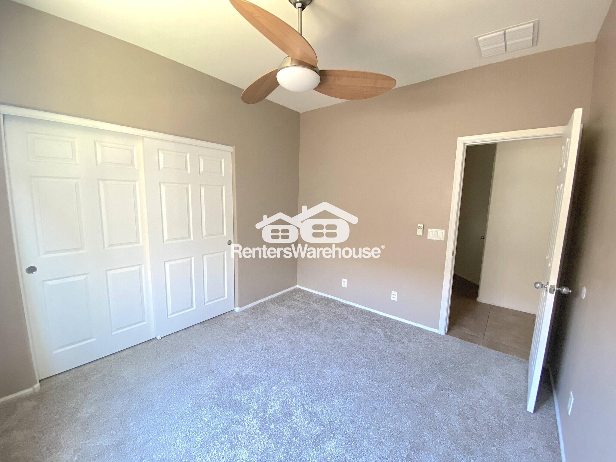 Building Photo - 44430 Caven Dr