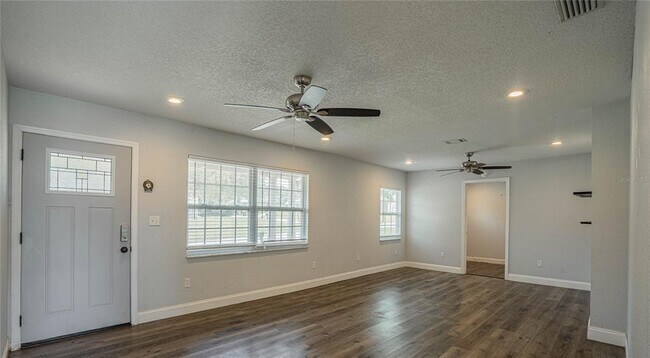 Building Photo - 2814 William Ln