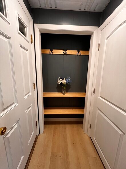 Building Photo - 143 Foote St